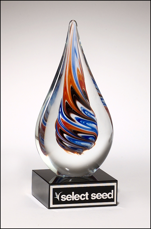 Teardrop-shaped art glass award on black glass base 1625